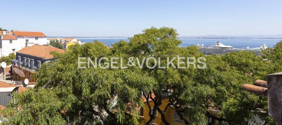 1 غرف نوم منزل ذو طابقين في Lisbon, Portugal رقم 14591 22