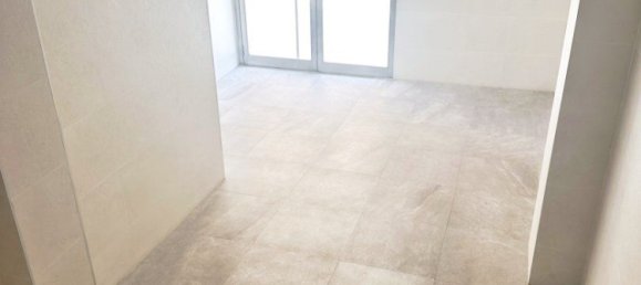 4 bedrooms Apartment in Mislata, Spain No. 175135 27