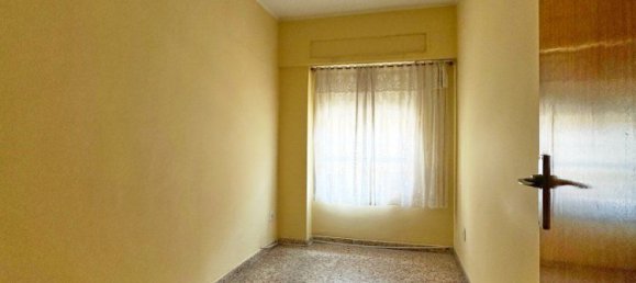 4 bedrooms Apartment in Mislata, Spain No. 175135 17