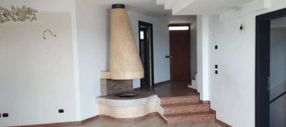 5 bedrooms House in Sant'Ambrogio di Valpolicella, Italy No. 371000 8