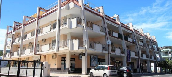 16m² Commercial property in Montepaone, Italy No. 282767 3