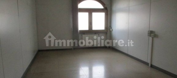 5 rooms Office in Genoa, Italy No. 133206 3