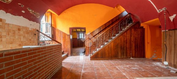 Дом с 6 комнатами в Костильоле Салуццо, Италия № 19812 4