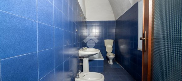 Дом с 6 комнатами в Костильоле Салуццо, Италия № 19812 30