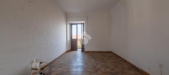 Дом с 6 комнатами в Костильоле Салуццо, Италия № 19812 19