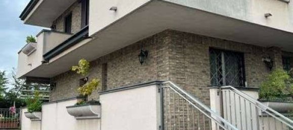 5-Zimmer Villa in Paderno Dugnano, Italy, Nr. 338789 4