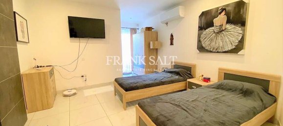 3 chambres Appartement à Zebbug, Malta No. 4698 2