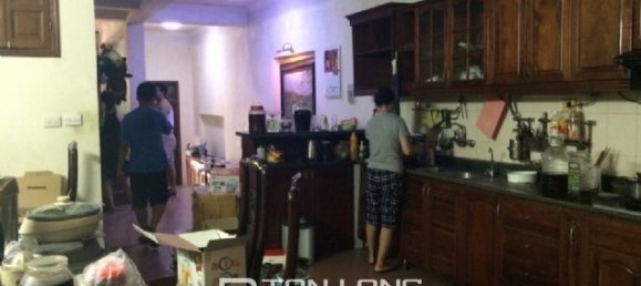 320m² House in Cau Giay, Vietnam No. 2753 5