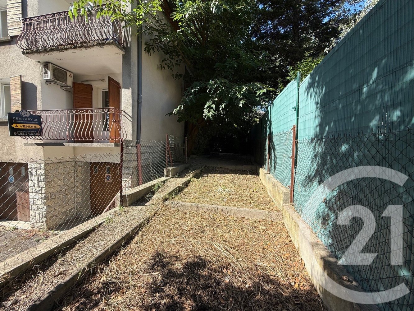 2 bedrooms Apartment in Manosque, France No. 320621