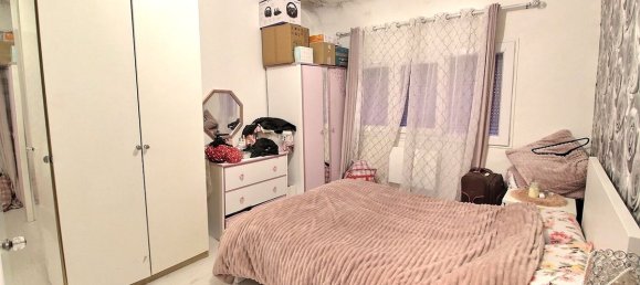 Casa de 6 dormitorios en Argenteuil, France No. 166669 15