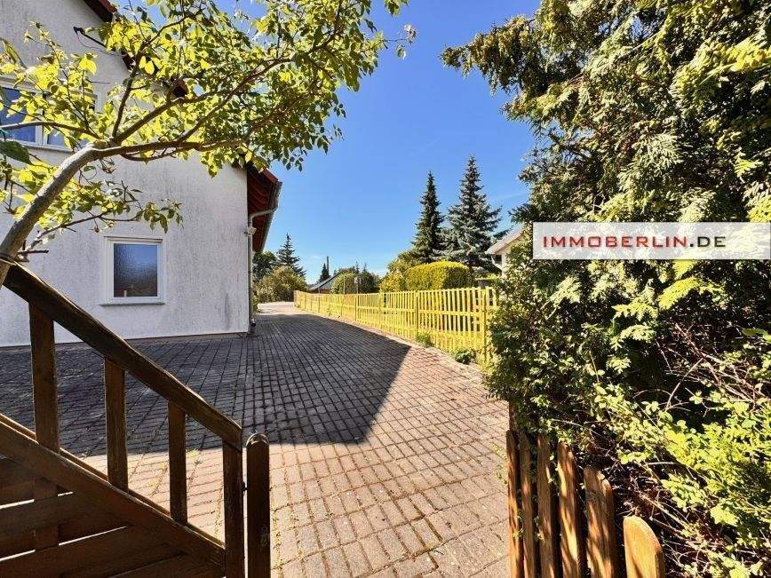  Land in Kaulsdorf, Germany No. 277812