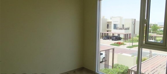 2 chambres Maison de ville à Dubai, UAE No. 6483 5