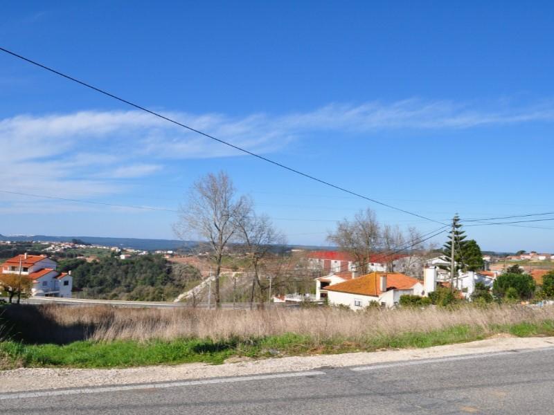 Terreno en Aljubarrota, Portugal 1085 m² No. 258162