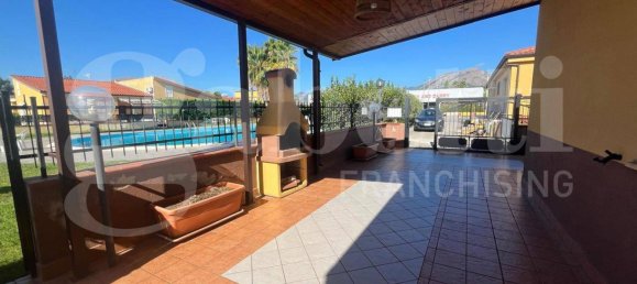 2 غرف نوم فيلا في Scalea, Italy رقم 345503 12