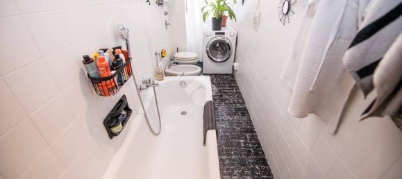 1 bedroom Apartment in Milan, Italy No. 288127 27