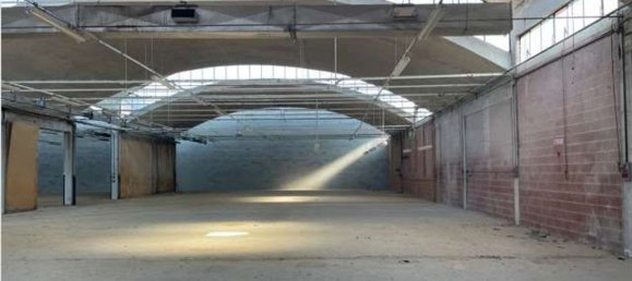 Entrepôt à Mariano Comense, Italy 1650m² No. 147955 9