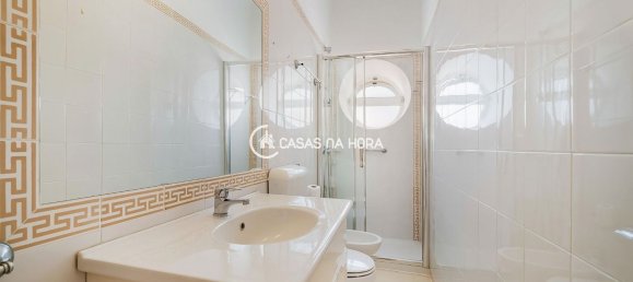 17 bedrooms House in Cascais, Portugal No. 38391 20