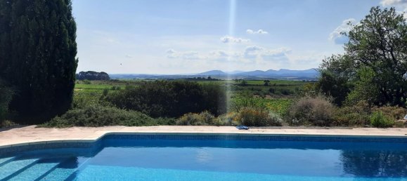 3 bedrooms House in Autignac, France No. 37985 3