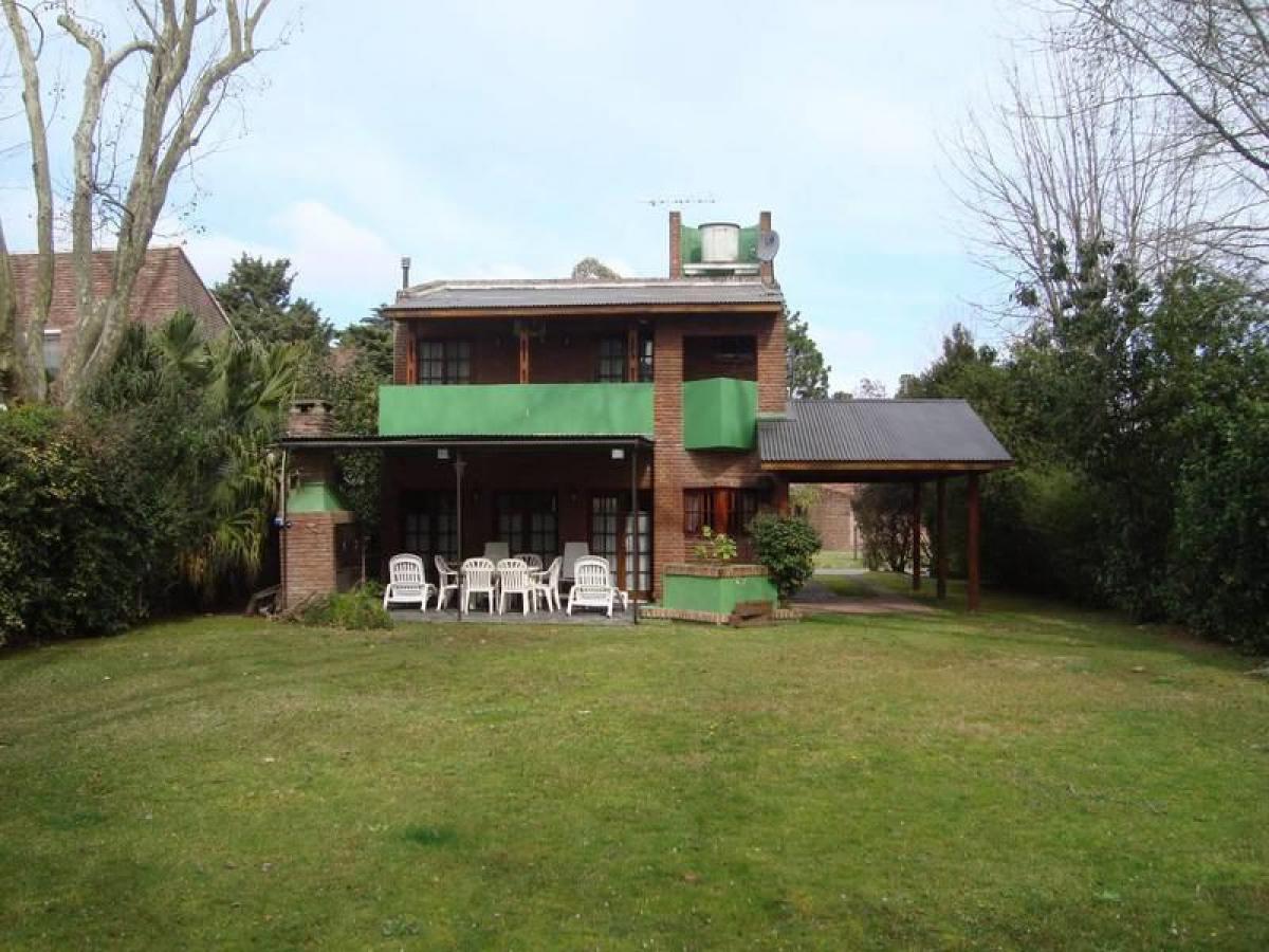  قطعة أرض في Berazategui, Argentina رقم 45664