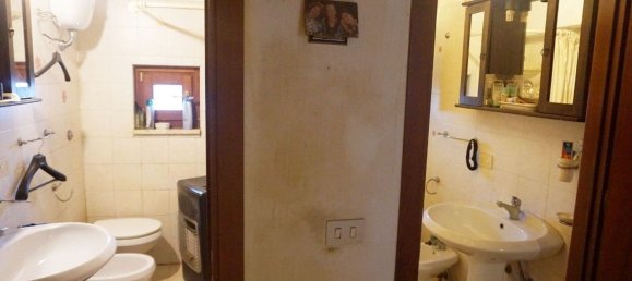 Apartamento de 4 divisões em Montorio Romano, Italy N.º 174386 27