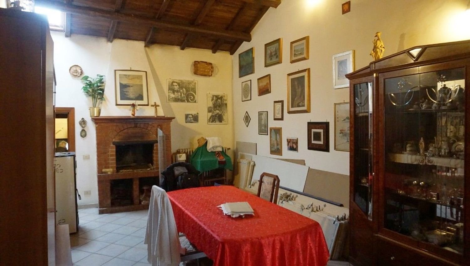 Apartamento de 4 divisões em Montorio Romano, Italy N.º 174386