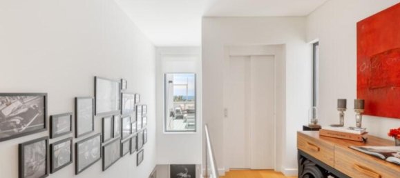 4 bedrooms Villa in Cascais, Portugal No. 198764 15