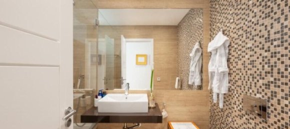 4 bedrooms Villa in Cascais, Portugal No. 198764 24