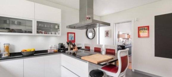 4 bedrooms Villa in Cascais, Portugal No. 198764 9