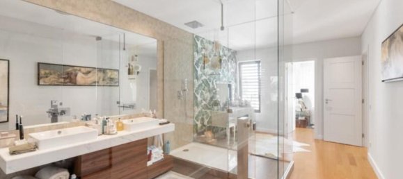 4 bedrooms Villa in Cascais, Portugal No. 198764 19