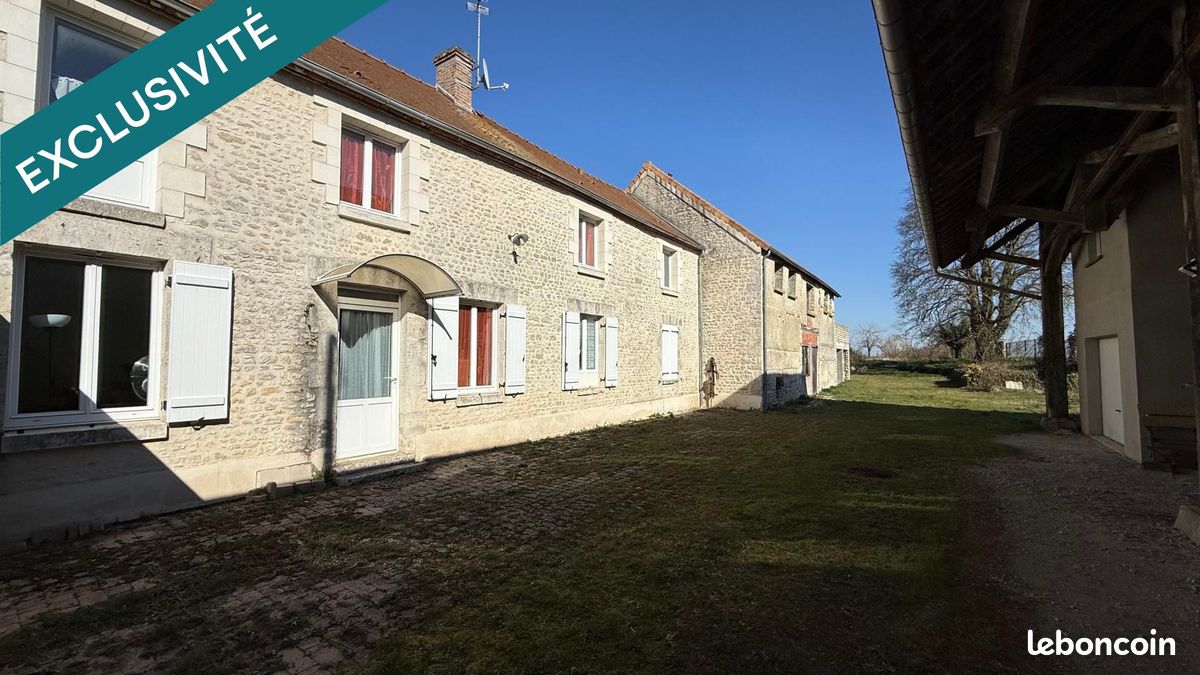 5 غرف نوم منزل في Pithiviers, France رقم 230608