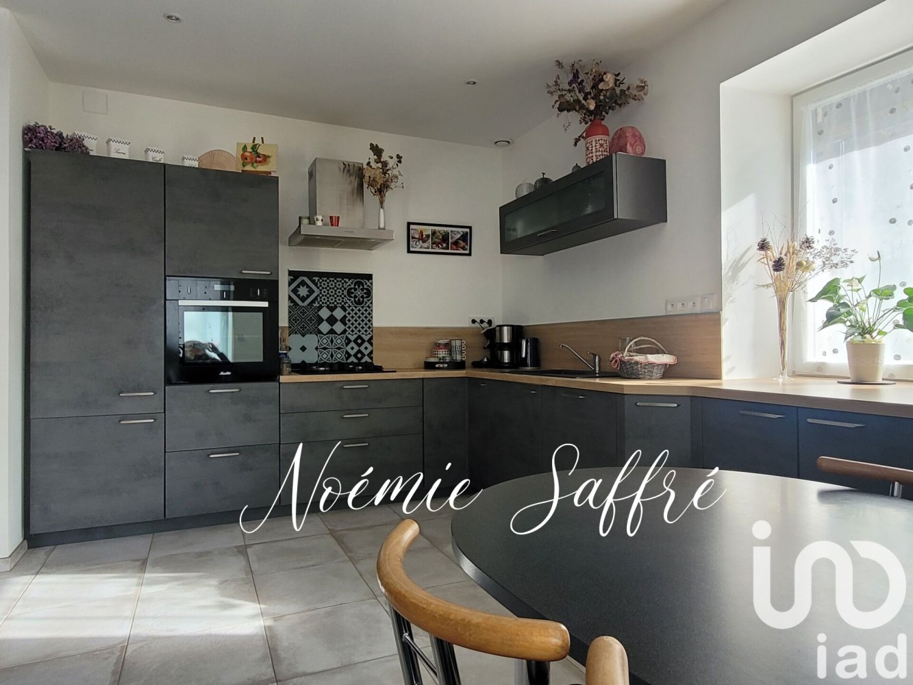 Дом с 5 комнатами в Виньё-де-Бретань, Франция № 333136