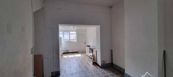 4 bedrooms Villa in Hirson, France No. 262775 4