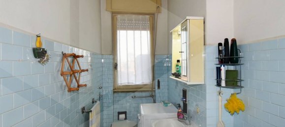 Apartamento de 2 divisões em Parabiago, Italy N.º 34328 16