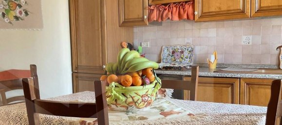 3 Schlafzimmer Wohnung in Frattaminore, Italy, Nr. 18746 6