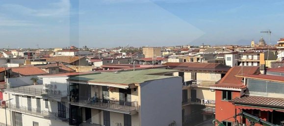 3 Schlafzimmer Wohnung in Frattaminore, Italy, Nr. 18746 23