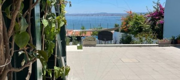 14 bedrooms Building in Lisbon, Portugal No. 46078 5