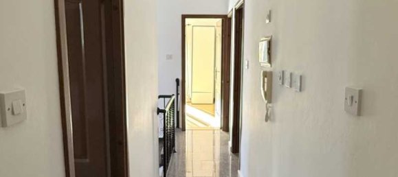 4 Schlafzimmer Gewerbliche Immobilie in Mouttagiaka, Cyprus, Nr. 20795 3