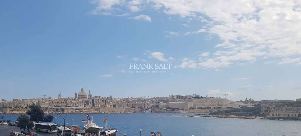 3 bedrooms Apartment in Sliema, Malta No. 6519