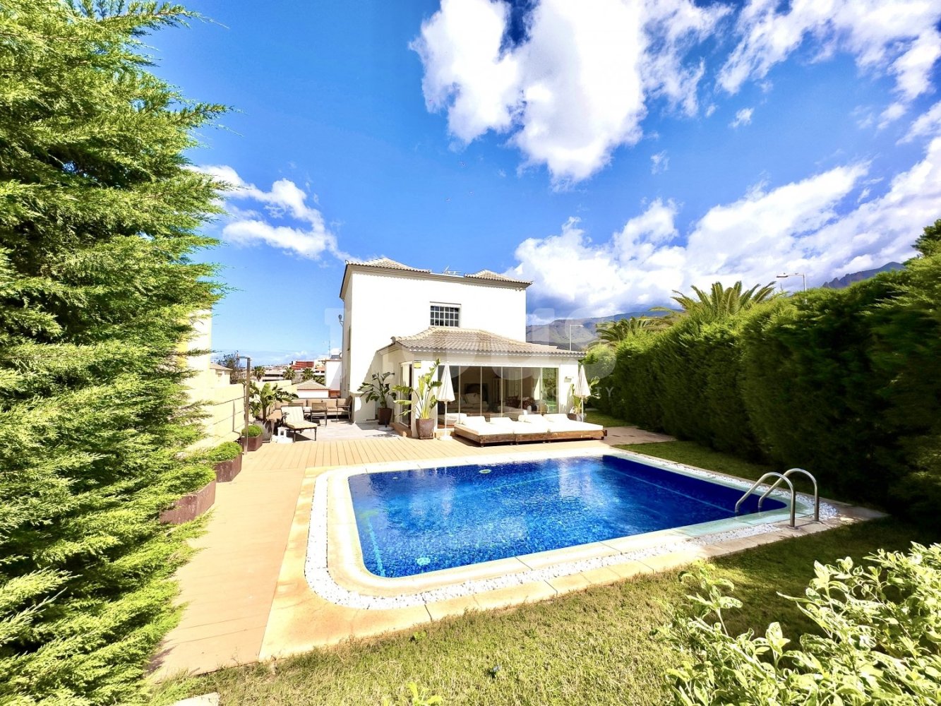 3 bedrooms Villa in Adeje, Spain No. 16162