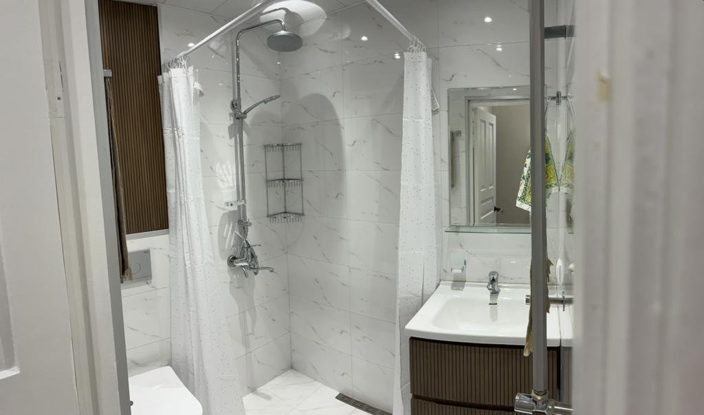 Apartamento de 2 dormitorios en Nasimi, Azerbaijan No. 2335