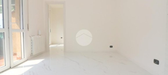 2 Schlafzimmer Wohnung in Rho, Italy, Nr. 268827 4