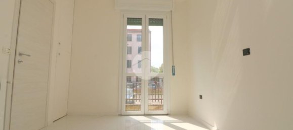2 Schlafzimmer Wohnung in Rho, Italy, Nr. 268827 32