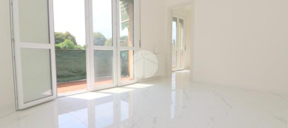 2 Schlafzimmer Wohnung in Rho, Italy, Nr. 268827 6