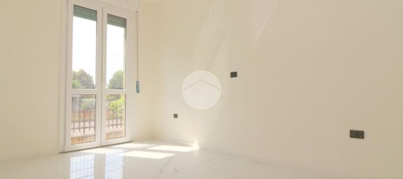 2 Schlafzimmer Wohnung in Rho, Italy, Nr. 268827 33