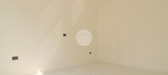 2 Schlafzimmer Wohnung in Rho, Italy, Nr. 268827 35