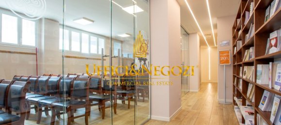 270m² Office in Milan, Italy No. 333283 14