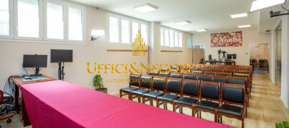 270m² Office in Milan, Italy No. 333283 11