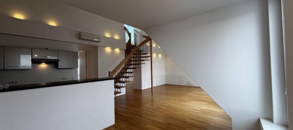 4-salle Appartement à Rudolfsheim-Funfhaus, Austria No. 134323 21