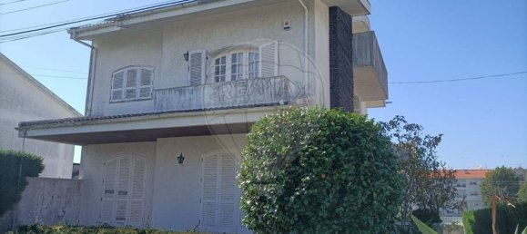 4 bedrooms House in Vila Nova de Gaia, Portugal No. 175365 12