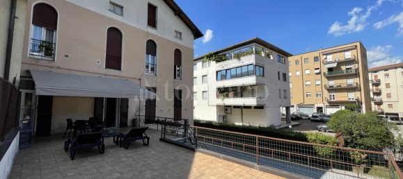 14 rooms Building in Brescia, Italy No. 373101 12